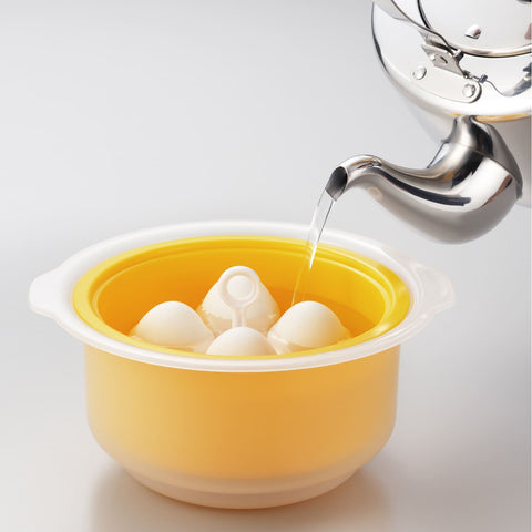 Akebono Ezegg Soft-Boiled Egg Cooker