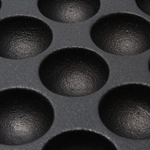 Ikenaga Japan Induction Cast-Iron 16-Ball Takoyaki Pan